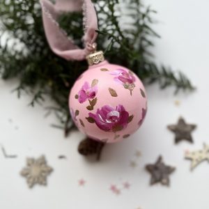 Joy (sfera di Natale in ceramica dipinta a mano)